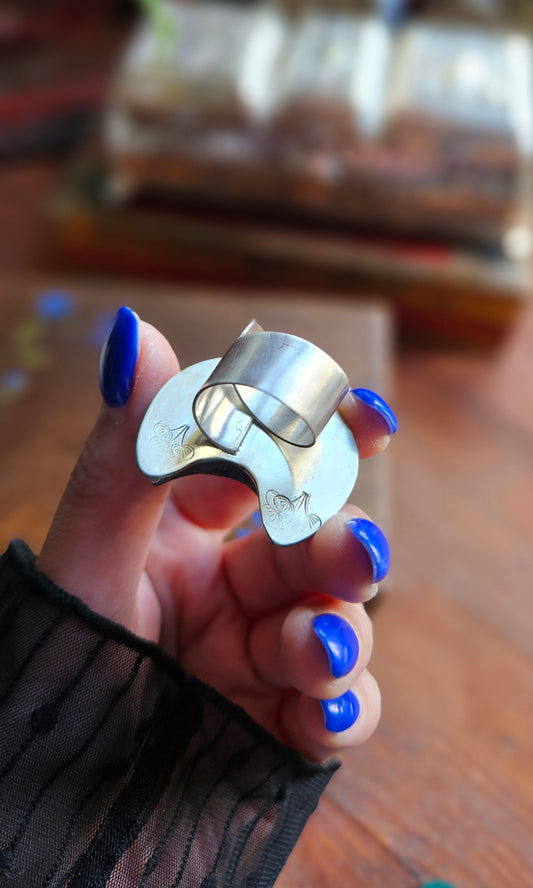 Labradorite Moon ring 🌙 Adjustable Silver Statement Piece