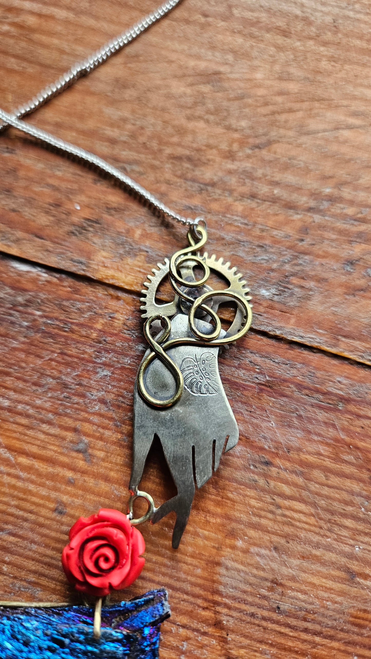 Steampunk Gothic Necklace, Electroplated Black Tourmaline with Gears & Red Roses