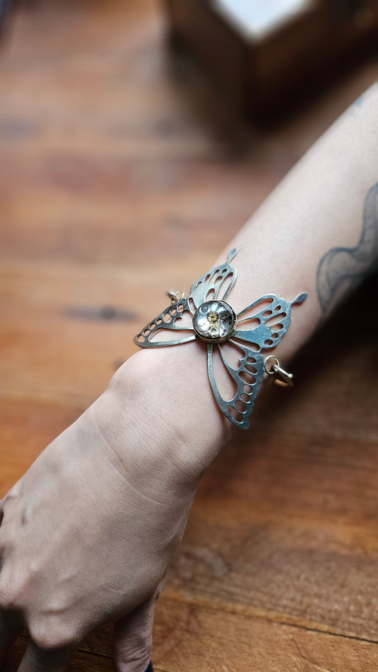 🦋 Steampunk Butterfly Bracelet, Handcrafted with Clockwork Resin Center