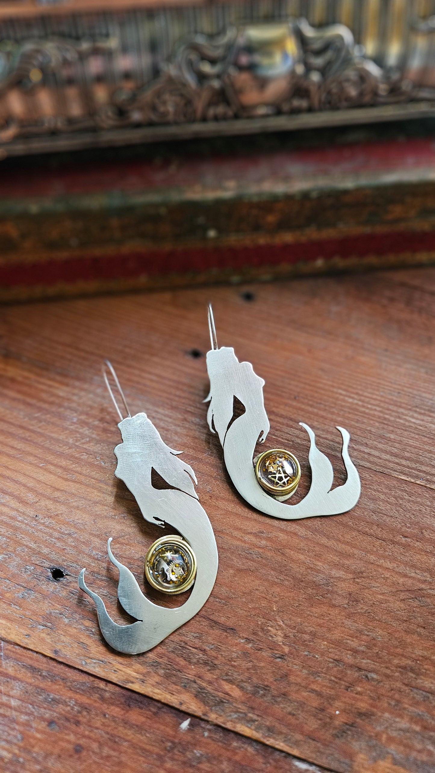 🧜‍♀️ Mermaid Timekeeper Earrings
